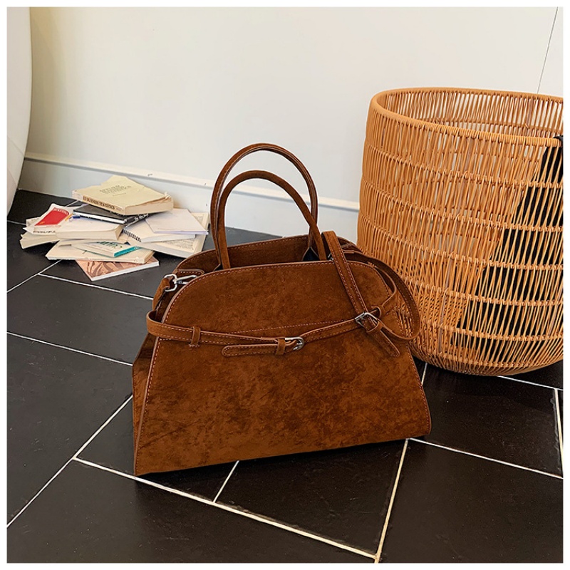 Structured dome-shaped handbag - Structured Handbag Top Handle recension och pris