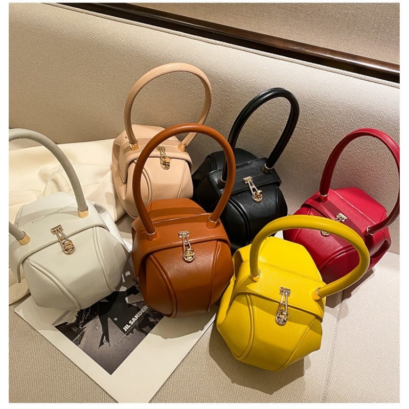   Round Ball Women's Handbag  - Luxury Bags Sales recension och pris