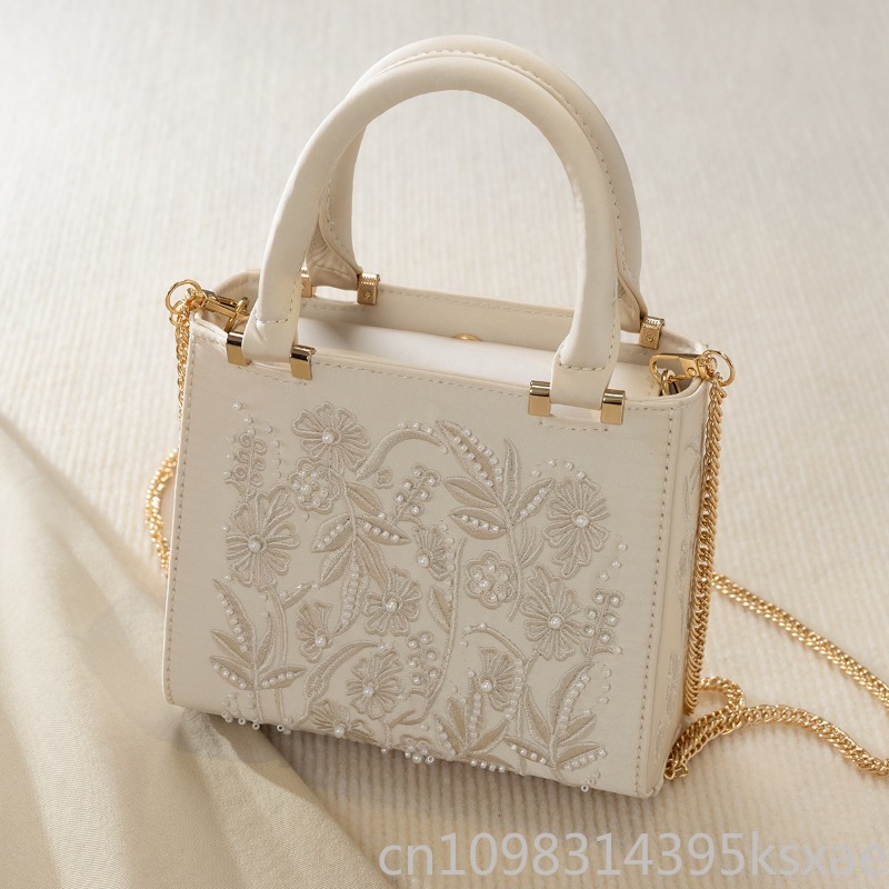 Embroidered Pearl Handbag Vint - Structured Handbag Top Handle recension och pris