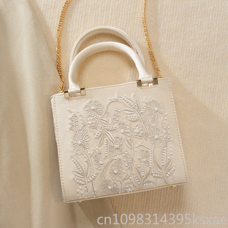 Embroidered Pearl Handbag Vint - Structured Handbag Top Handle recension och pris