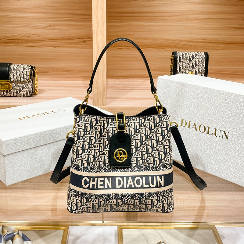 Popular Classic Ladies Handbag - Luxury Bags Sale recension och pris
